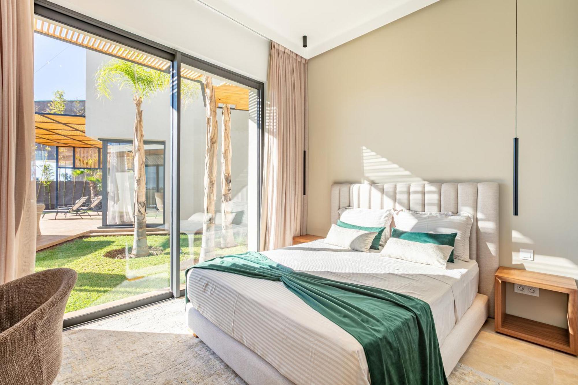 Villa Amelkis, Luxe Front Golf