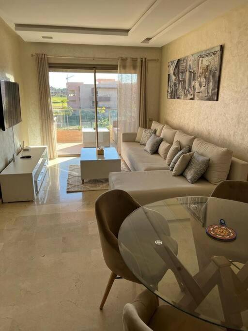 Apartment Beautiful In Golf Marrakech *