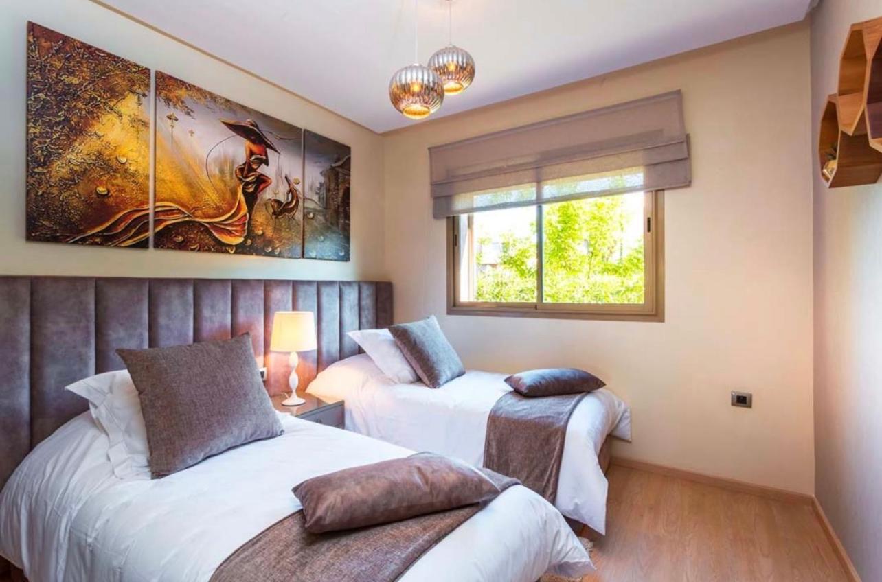 De Luxe Avec Jardin Prive Appartement *