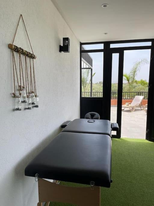 Amele,calme,ensoleille,piscine,salle De Jeux Villa