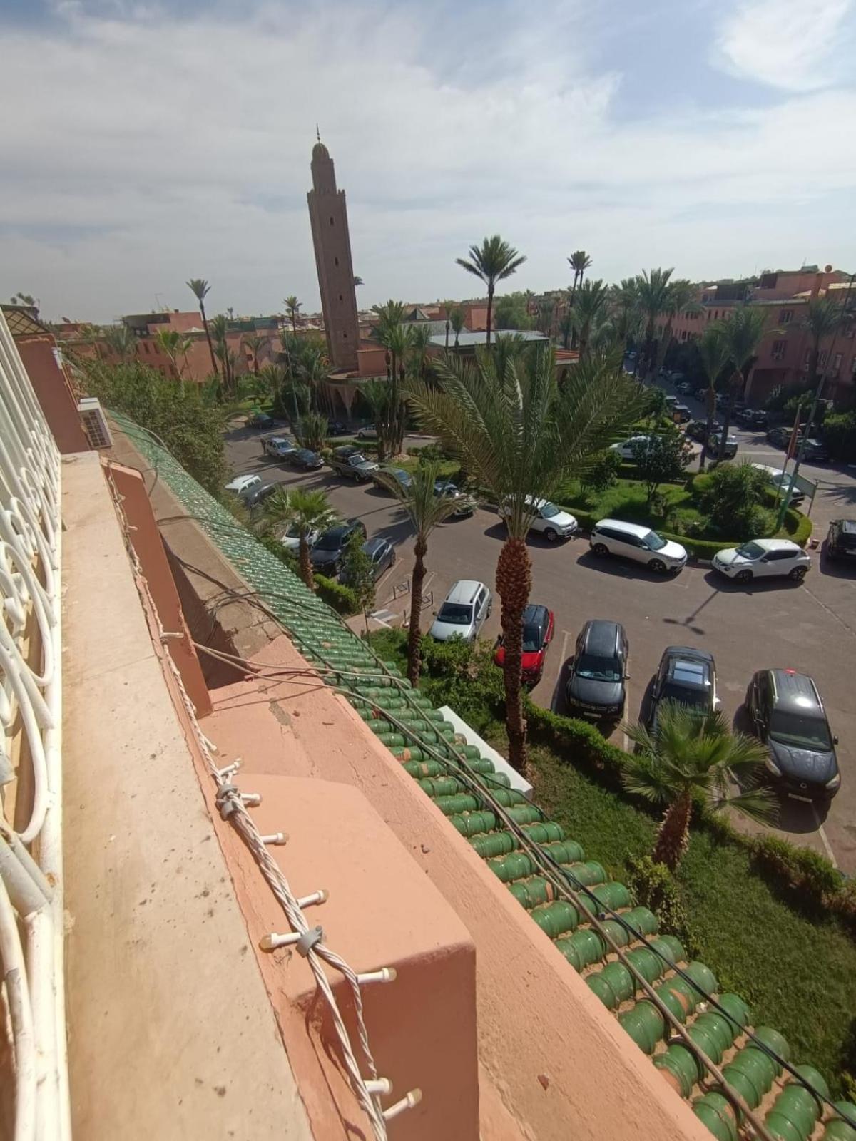 Vakantiehuis A Marrakech Dans La Touristique Al Qaria Assiyahia *