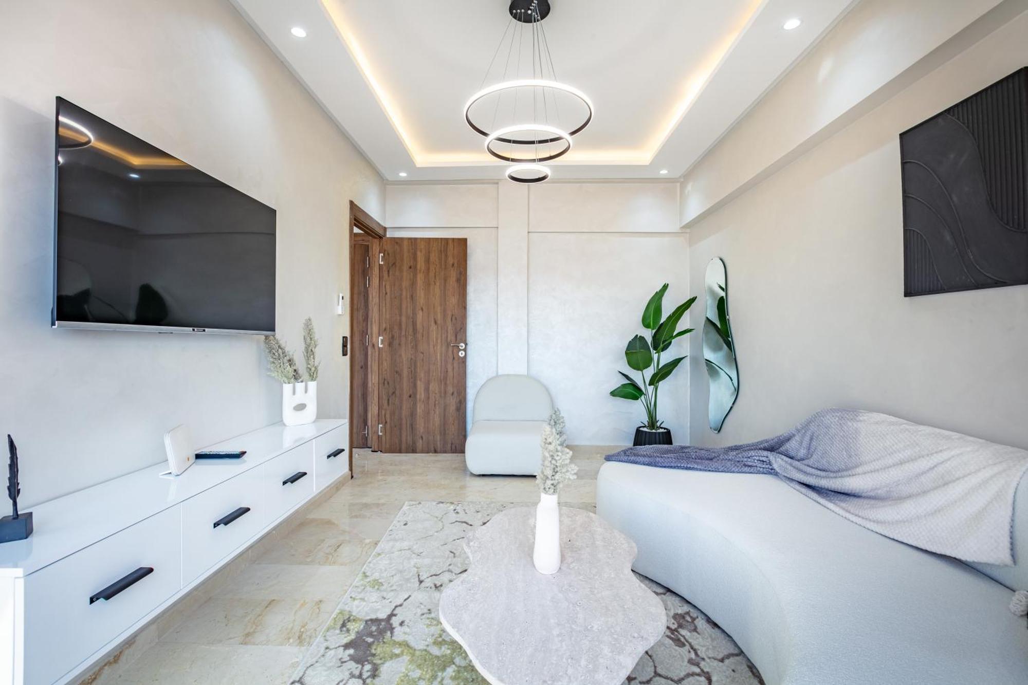Modern & Charming In The Center