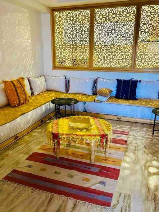 Tres Bel Apartment *
