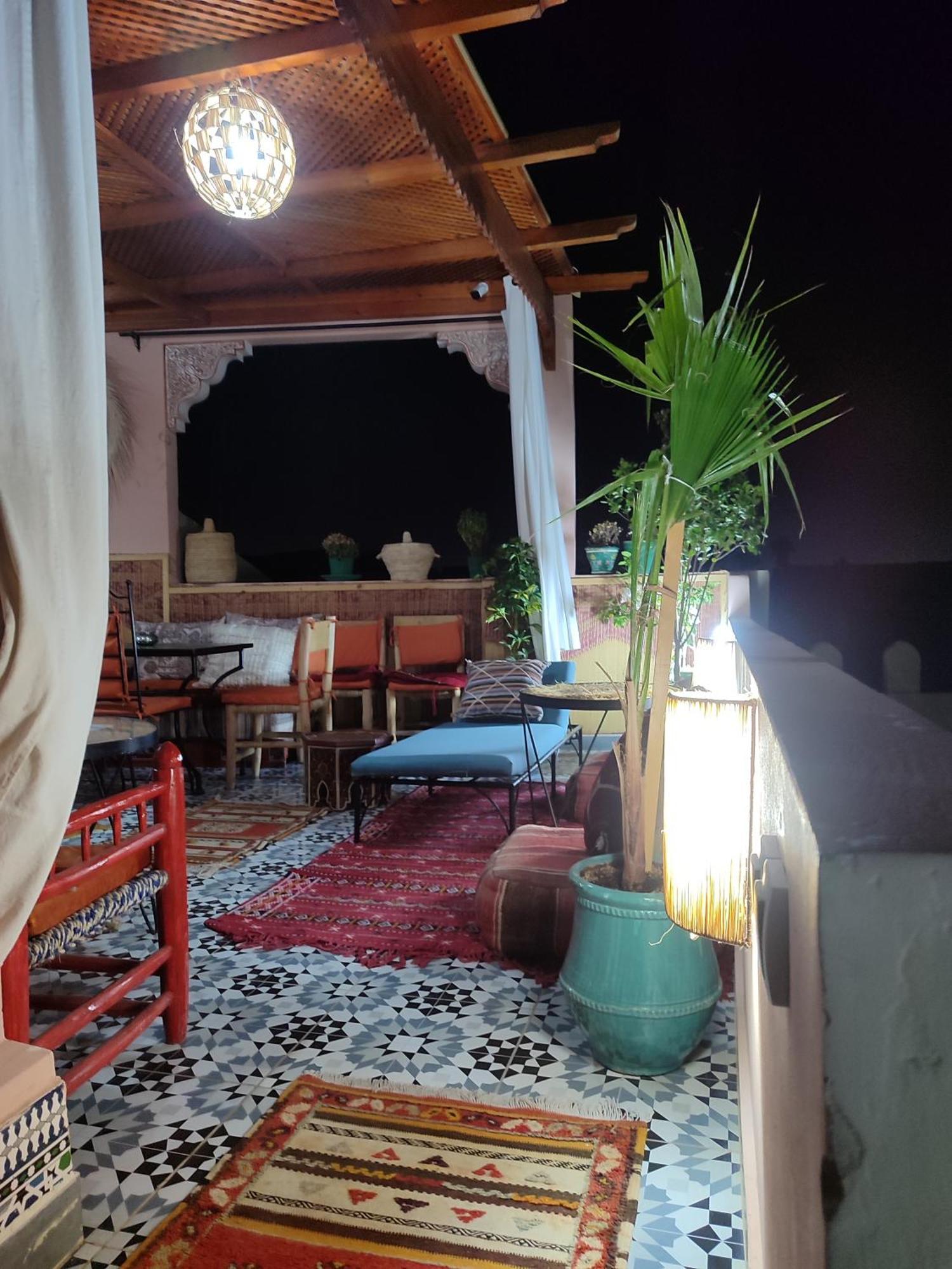 Zahri Riad 2*