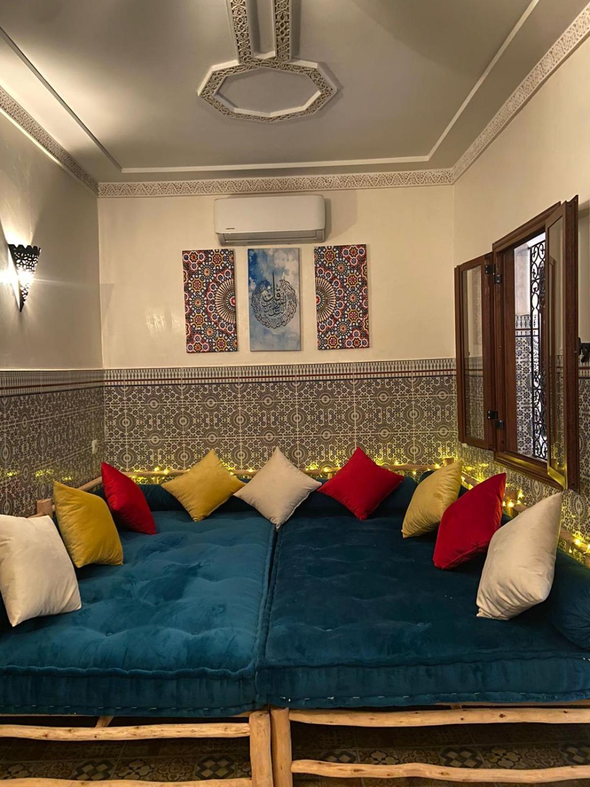 Private 3ch Salon, Salon Cinema, A Jemaa El Fna * Marrakesh