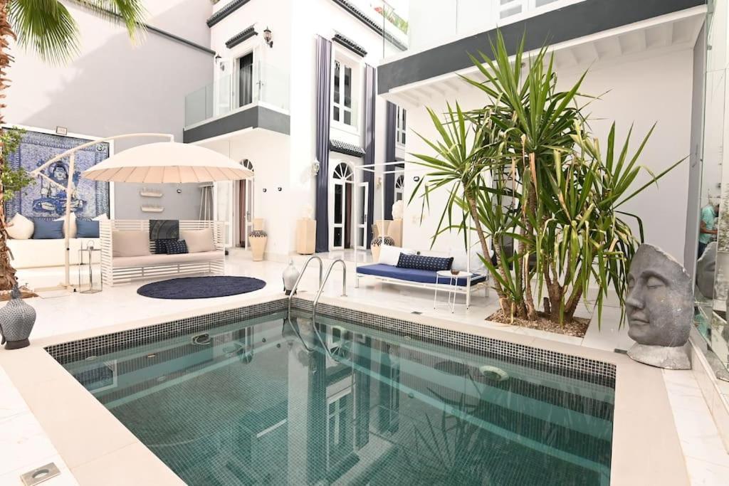Avec Piscine - Wifi- Petit Dejeuner Сasa de vacaciones *