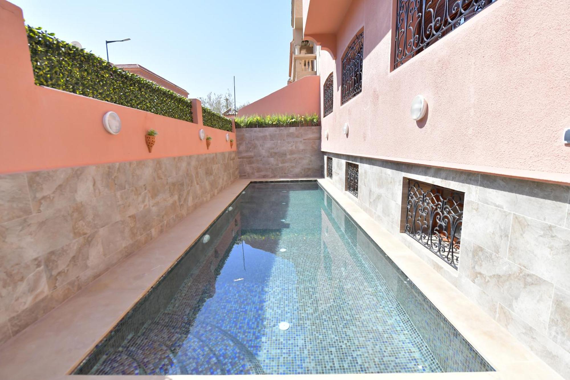 Villa Conforts *