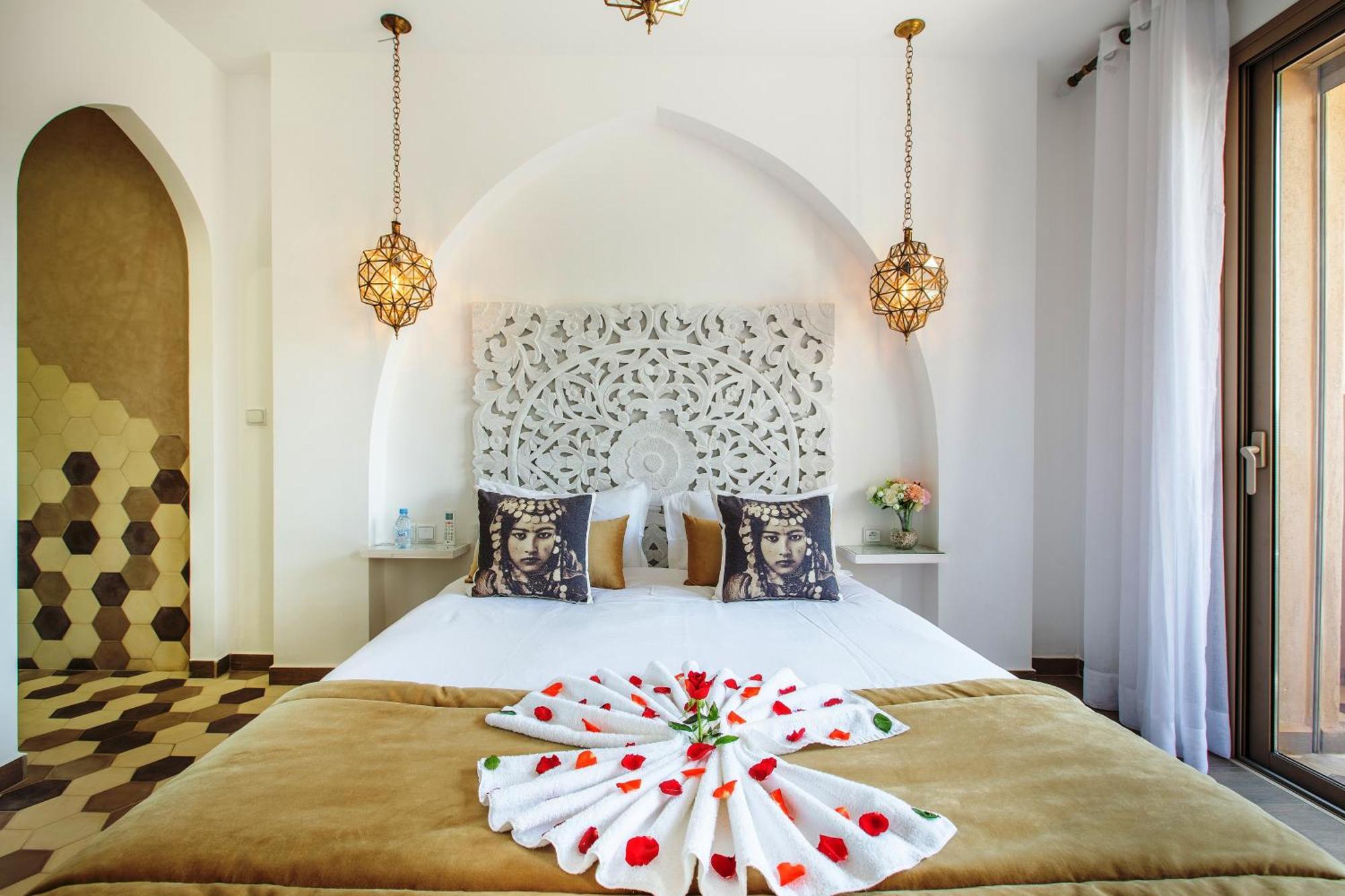 Villa Serenity & - Breakfast *