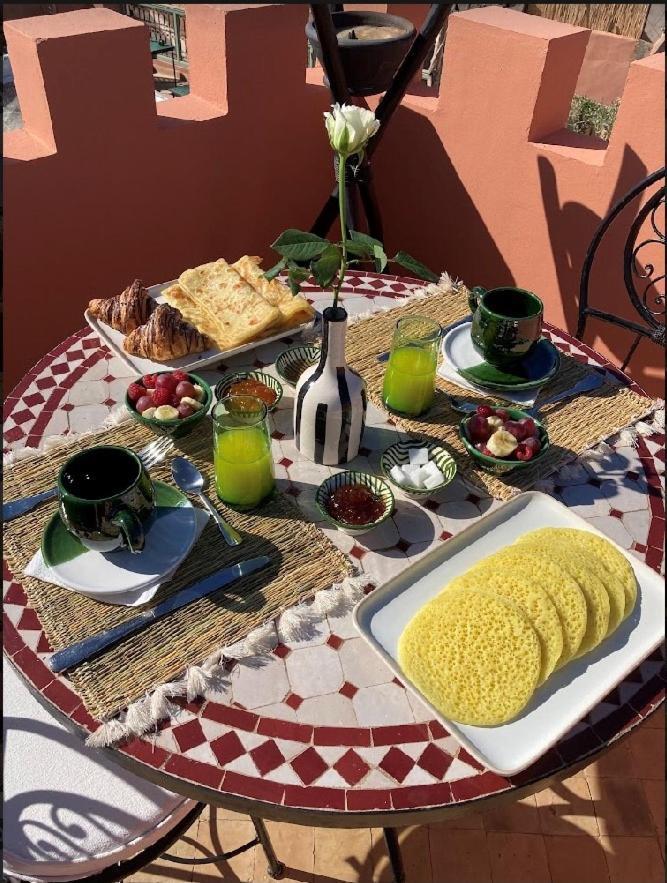 Kabaya Charme Exclusif Privatise 2 A 8 Pers. Riad *