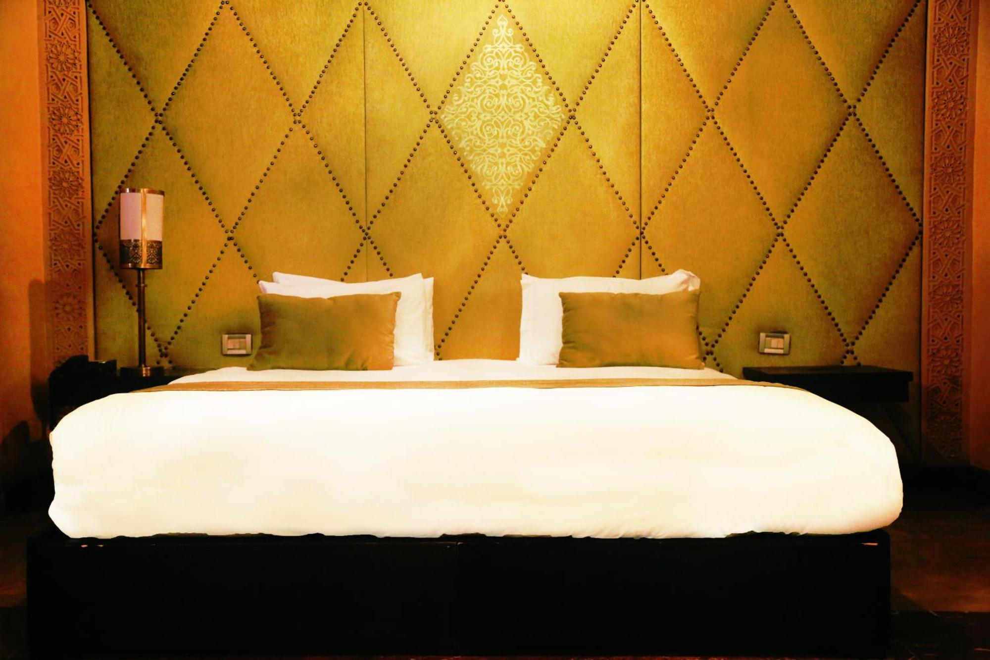 Sky Boutique Ennahda Rennaissance Hotel