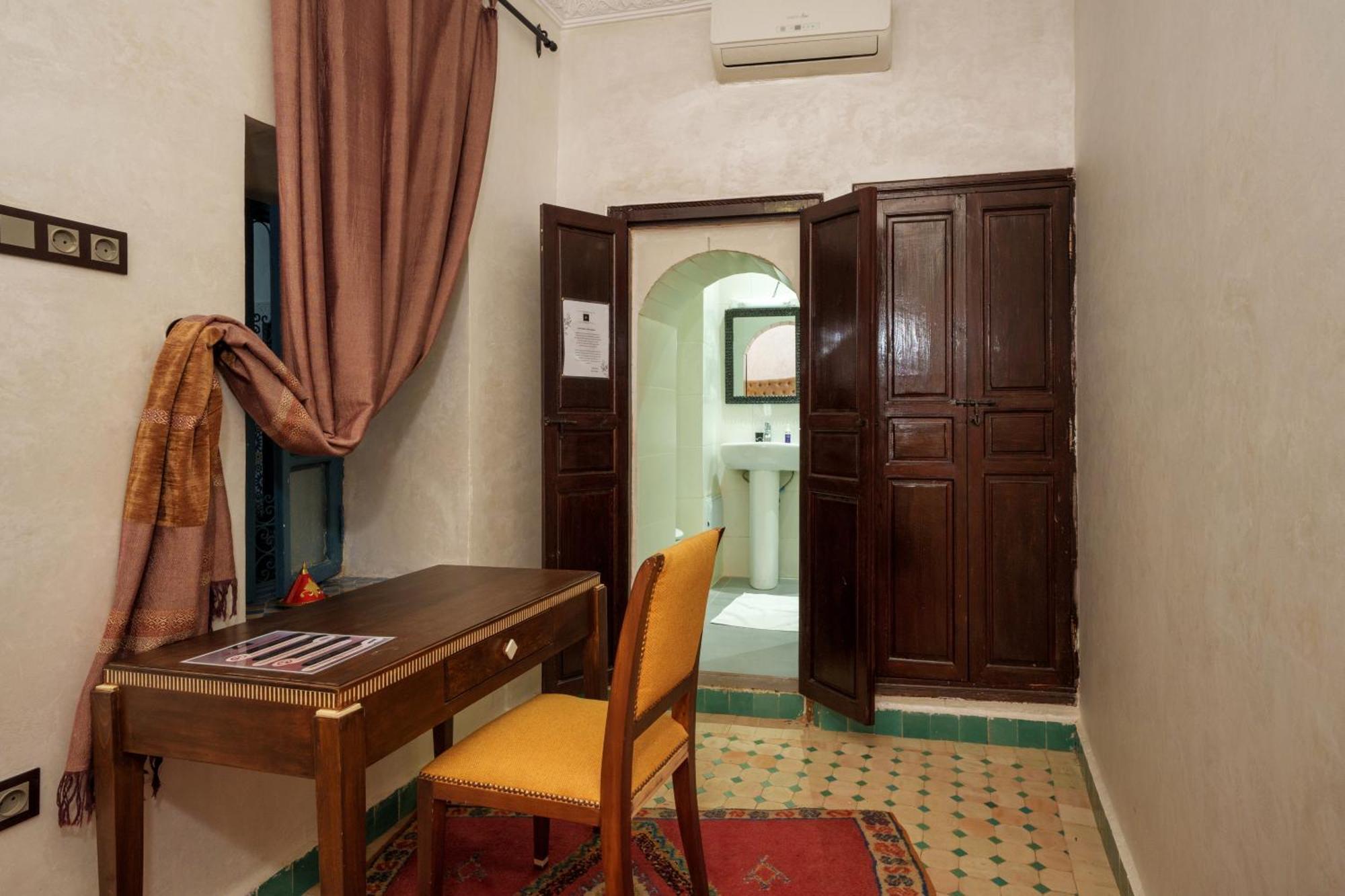 Riad Azalia 3*