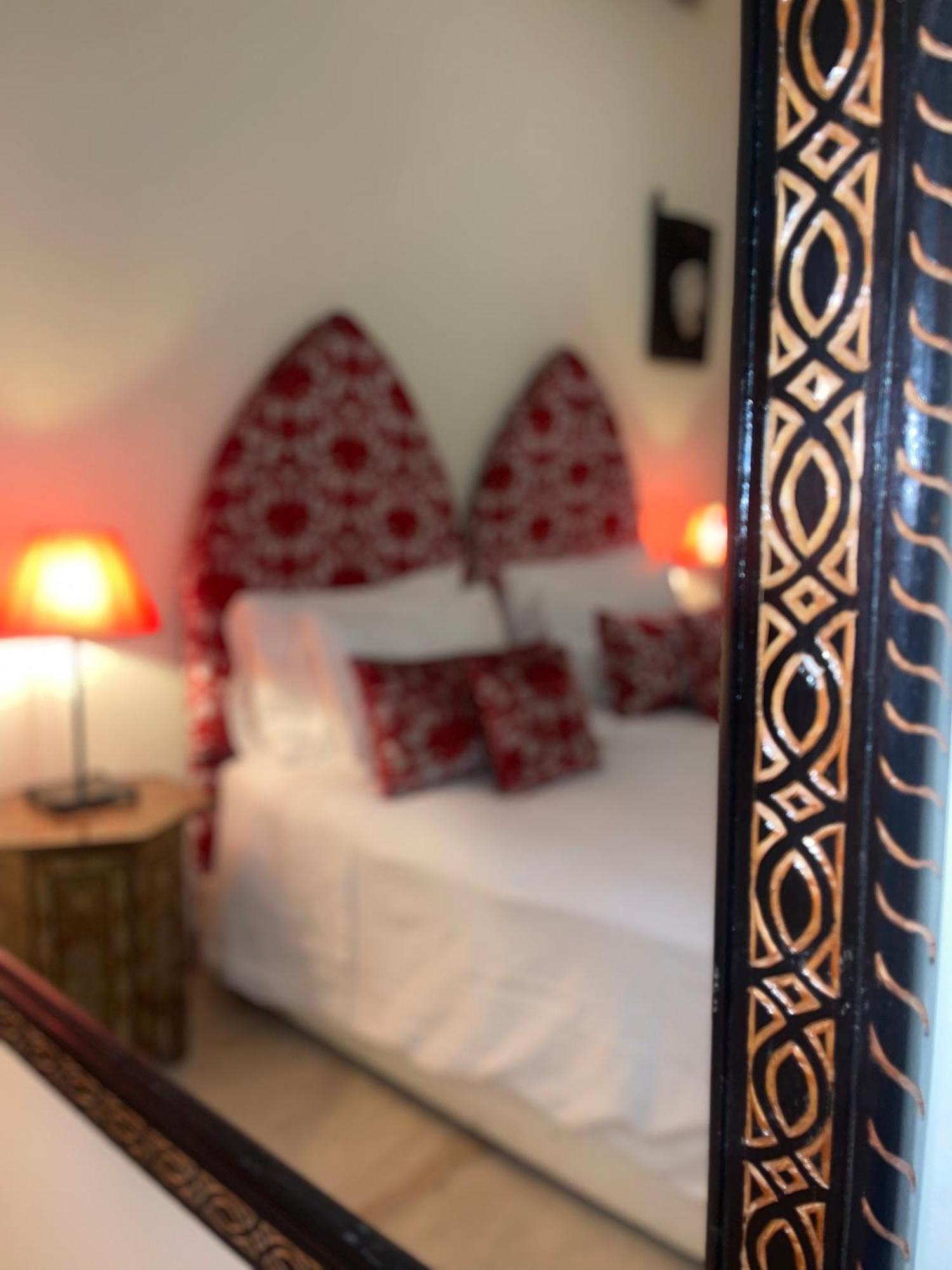 Dar Naomi Riad