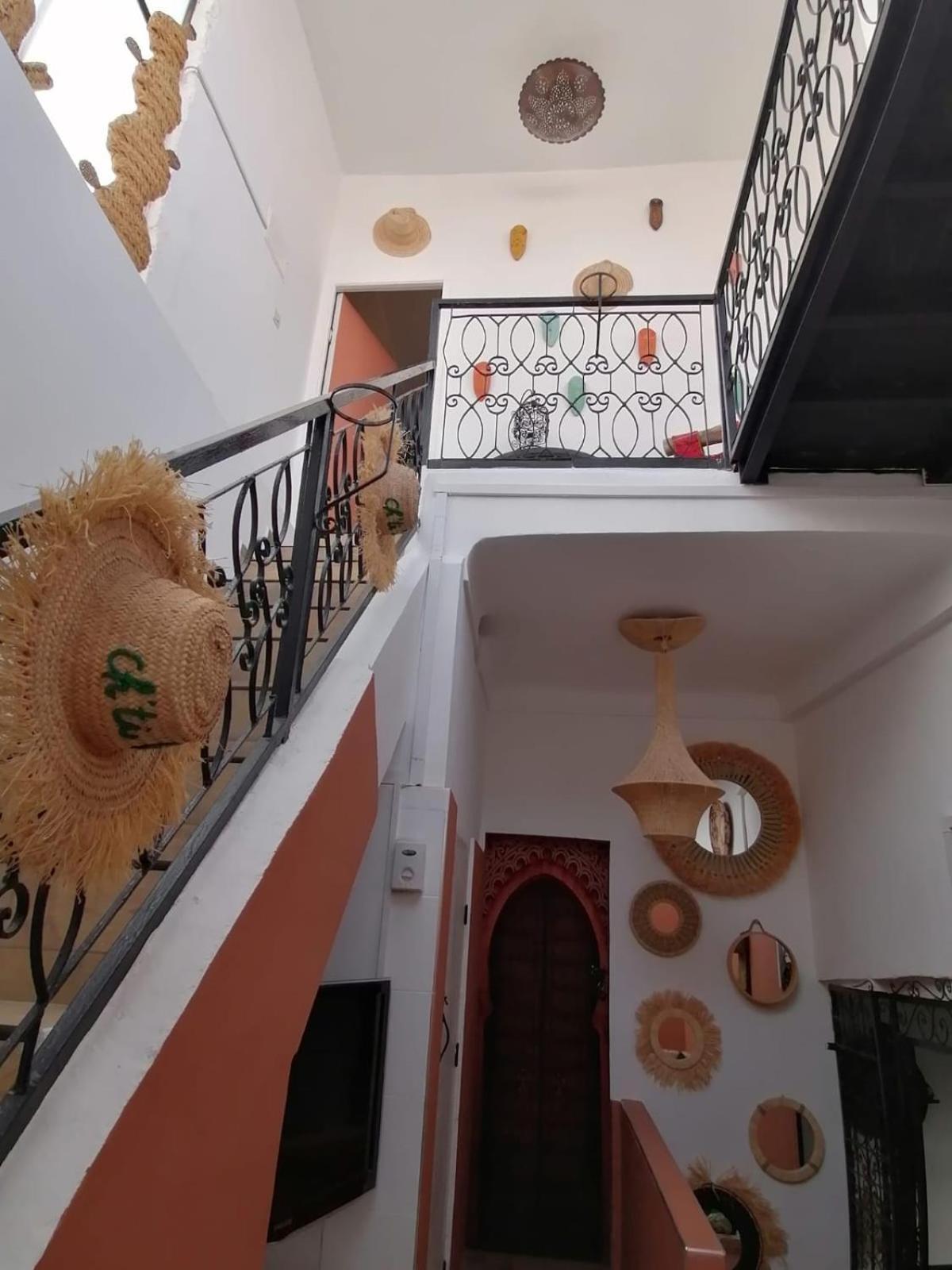 Ayada Guest house *