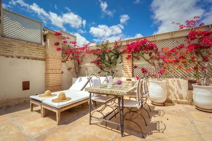 Bed & Breakfast Jaune Safran Entire House Marrakesh