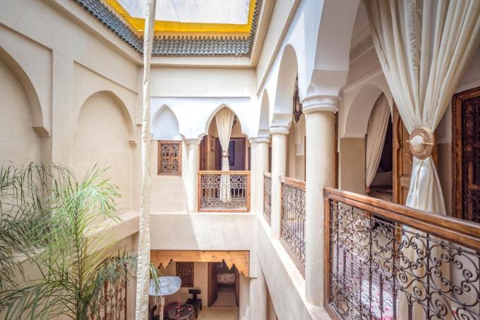Bed & Breakfast Jaune Safran Entire House