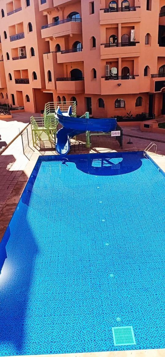 Appartement Premium Village 64 *