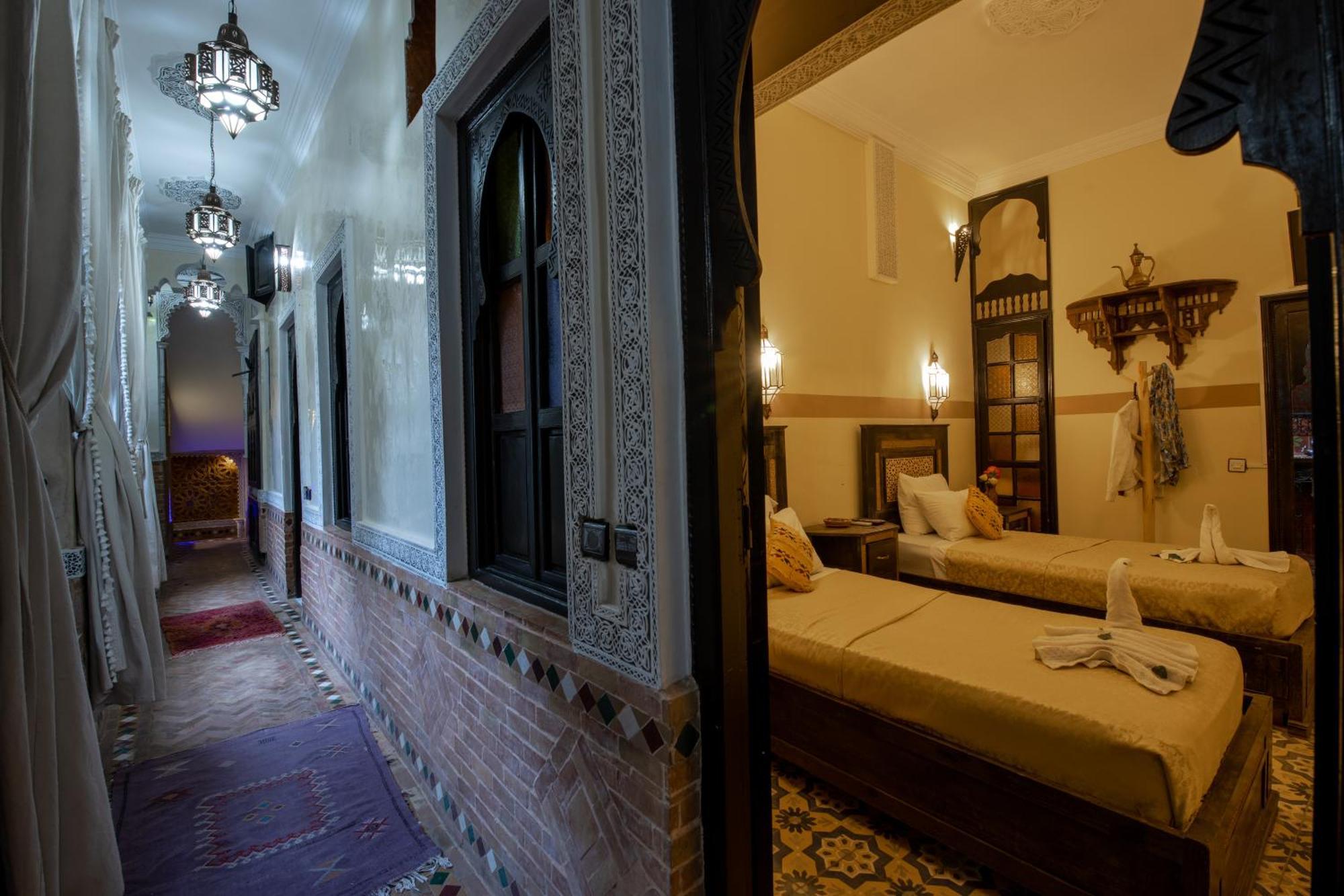 Guest house Arabesque *