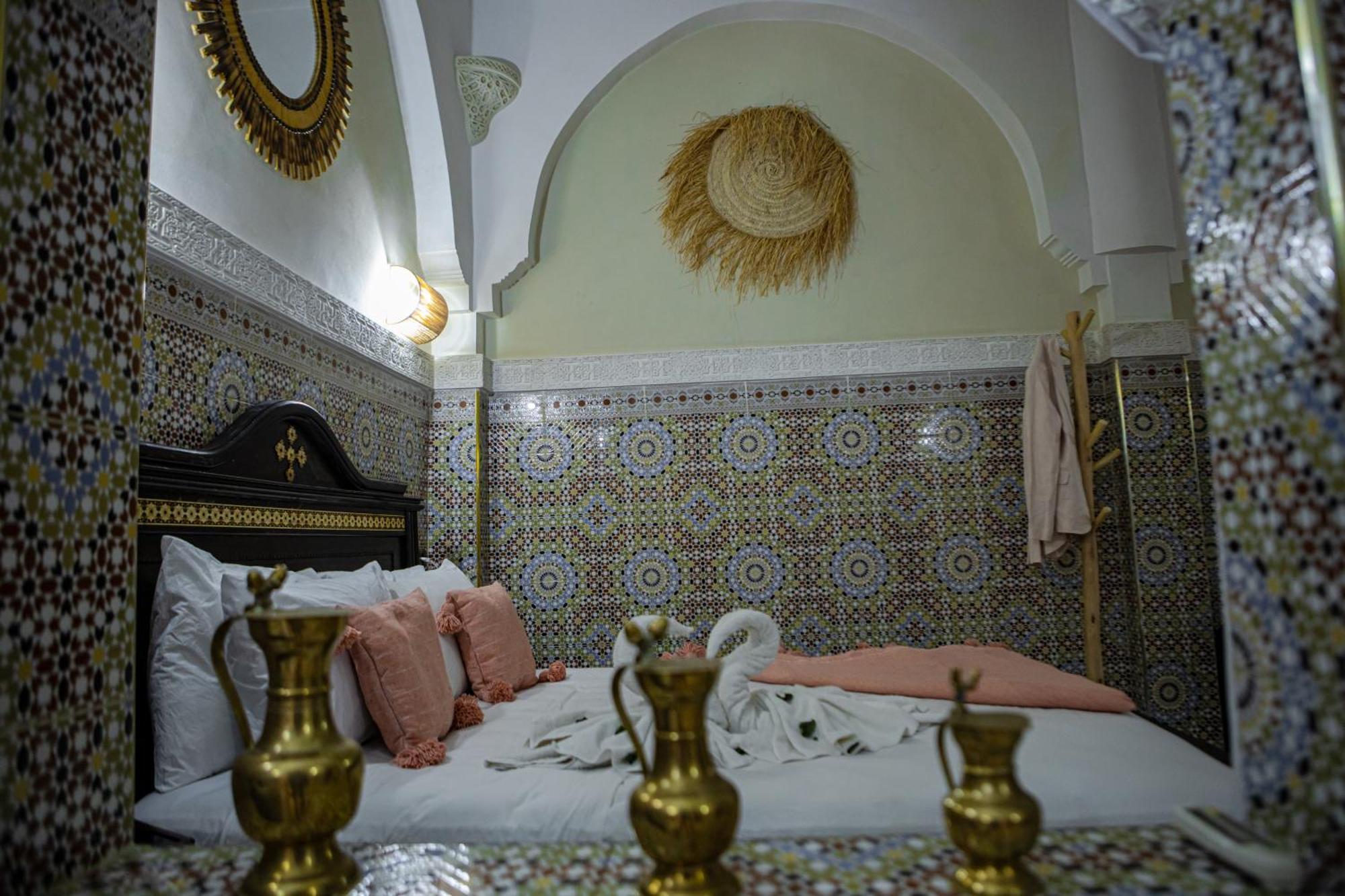 Guest house Arabesque *