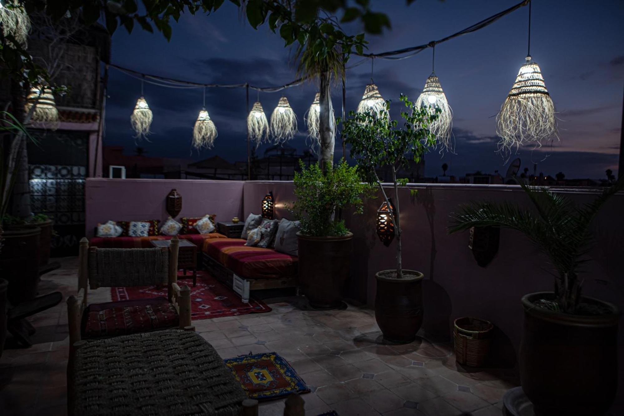 Guest house Arabesque *