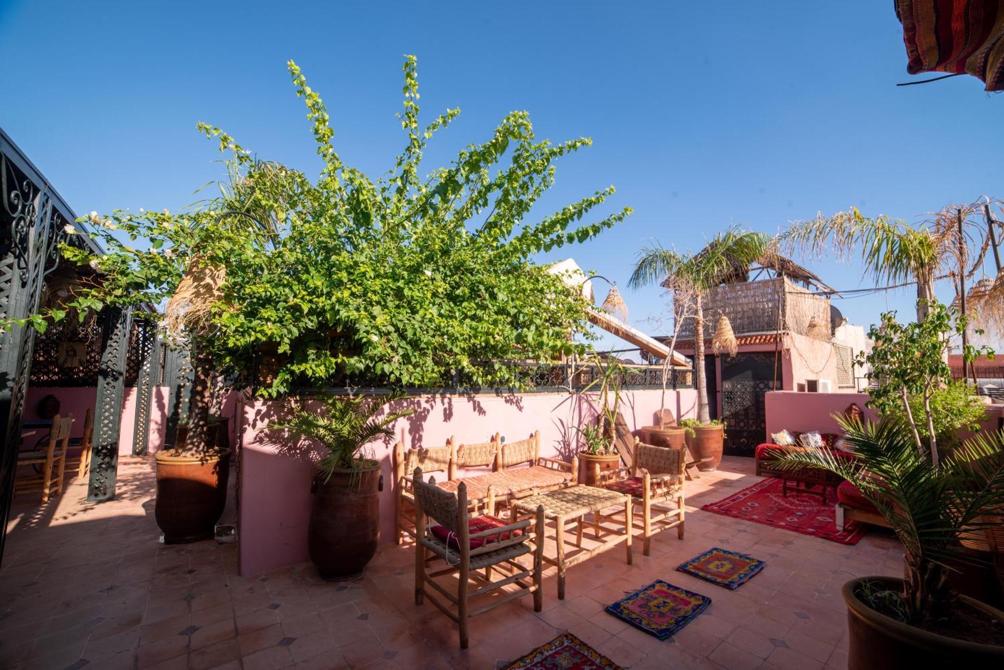 Arabesque Guest house