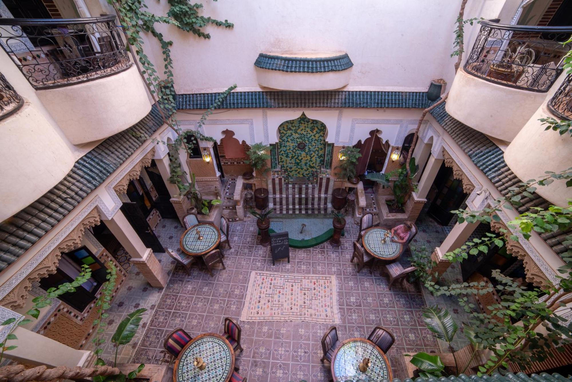 Arabesque Guest house