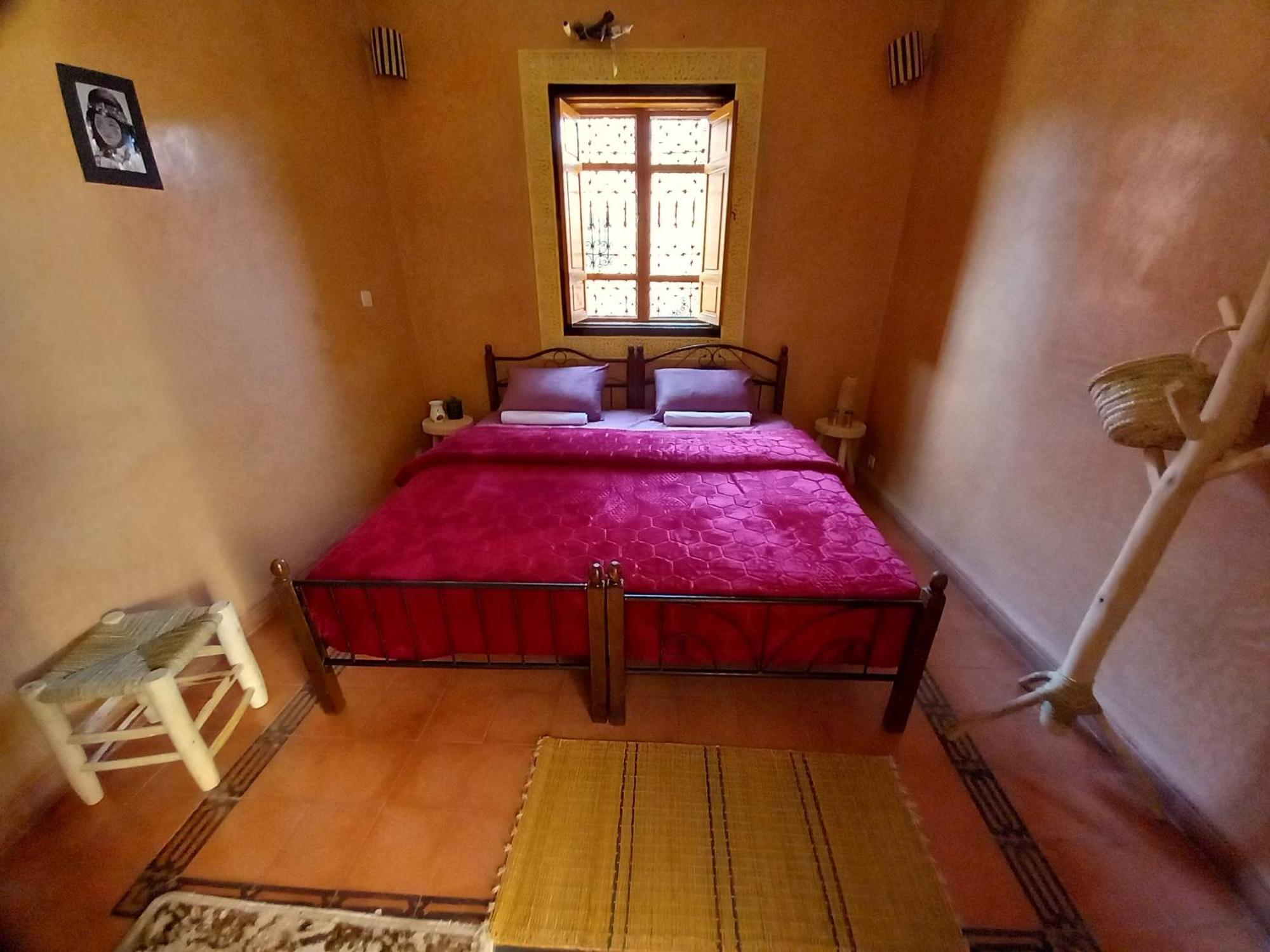 Hostal Jad Ziad *