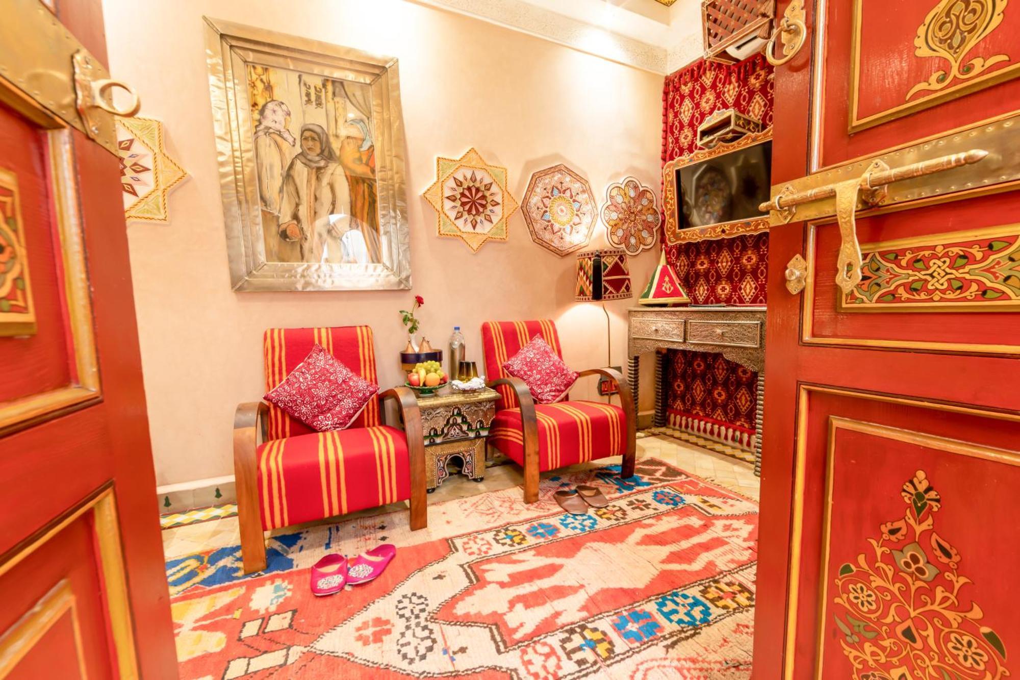 Riad Hikaya