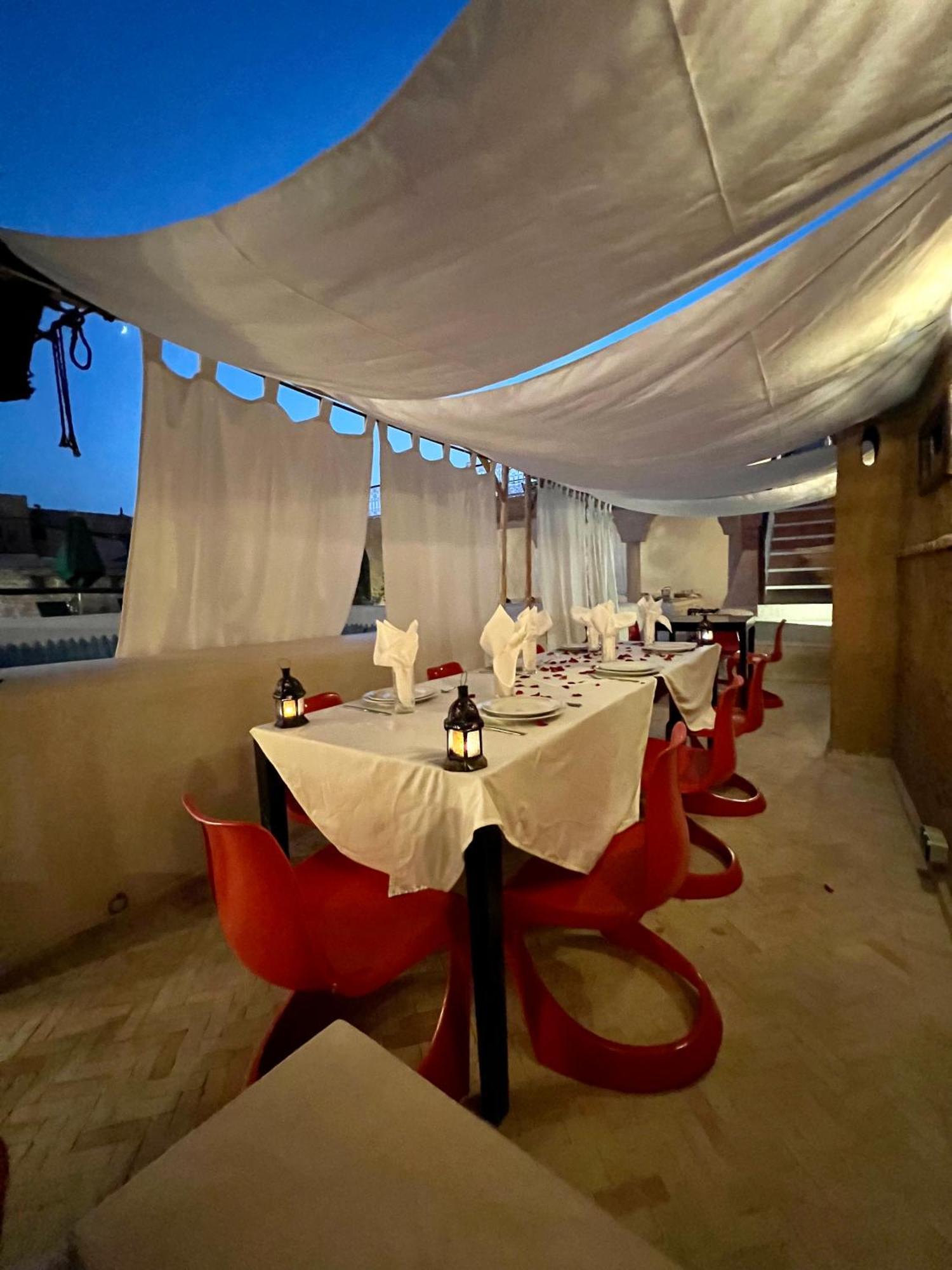 Tizwa Marrakech Bed & Breakfast 3*