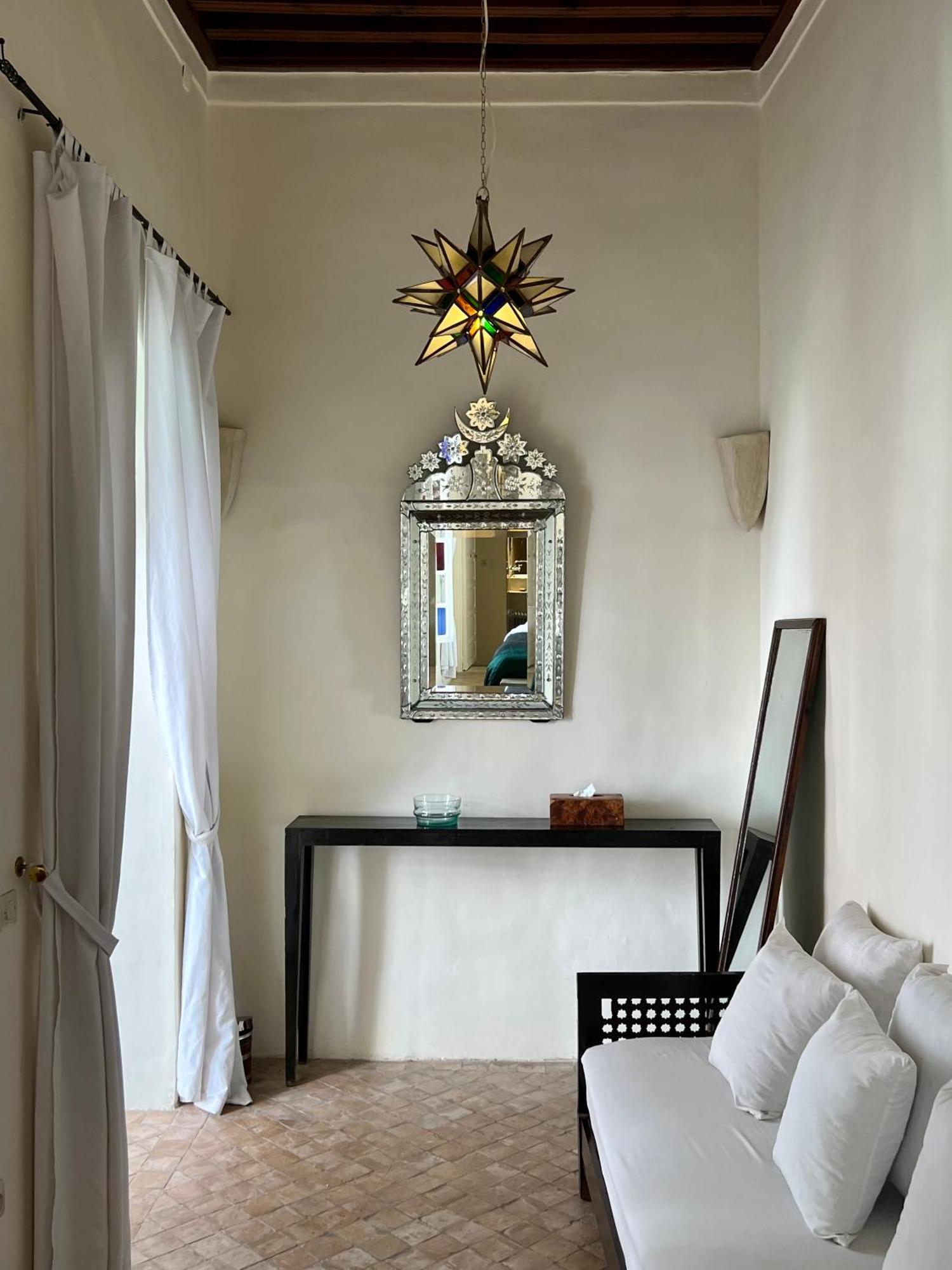 Tizwa Marrakech Bed & Breakfast
