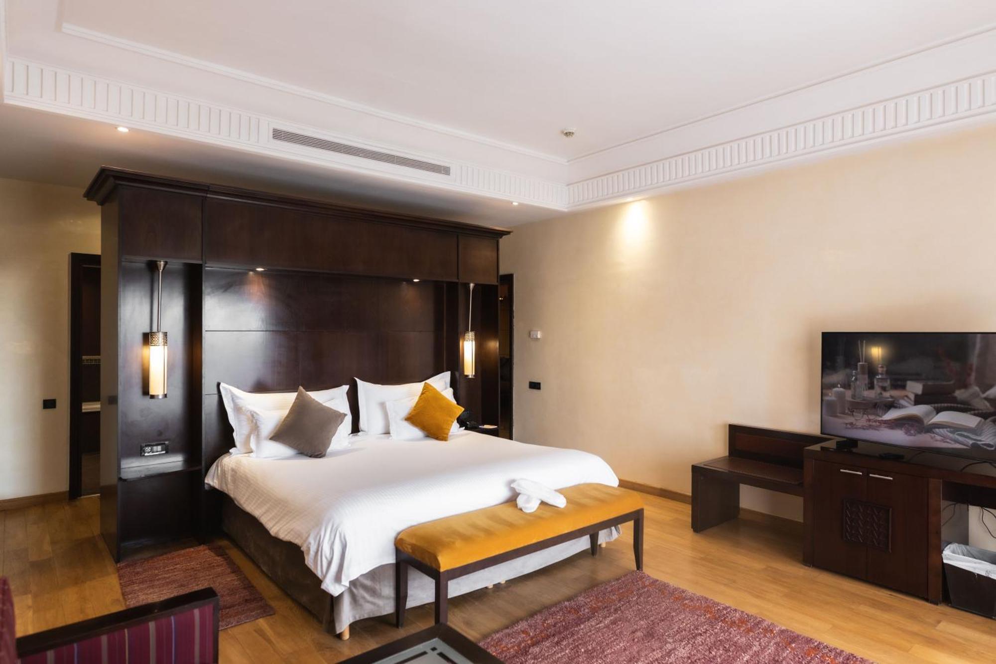 Hotel Kenzi Menara Palace &