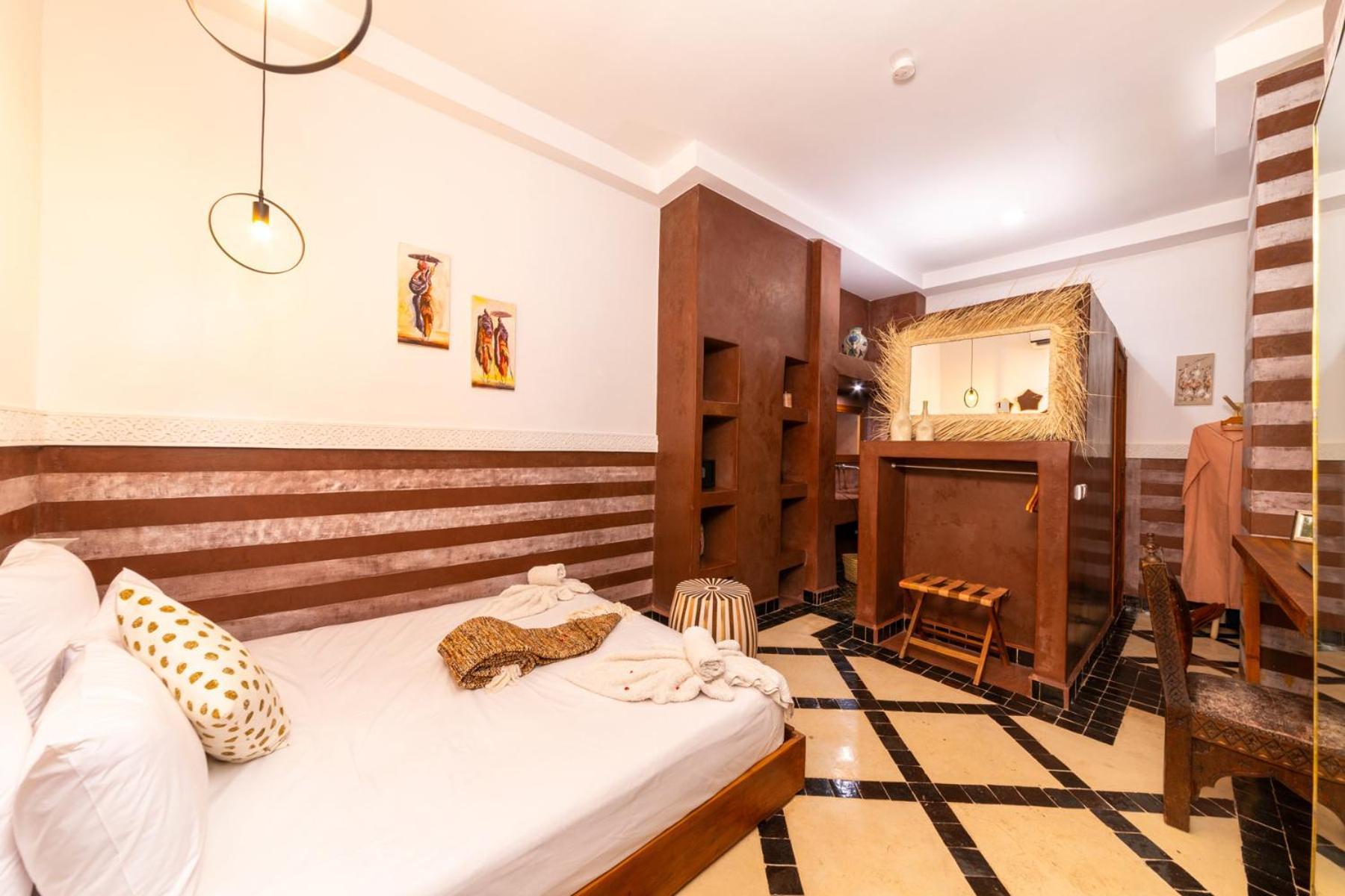 Riad Ambre Et Jasmin 3*