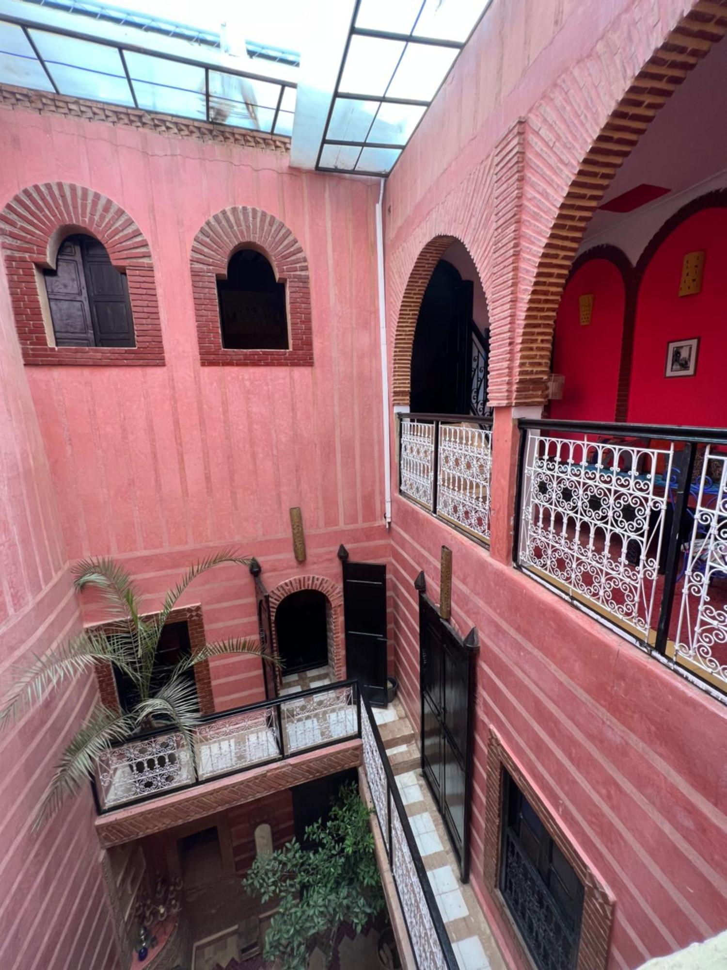 Riad N10 3*