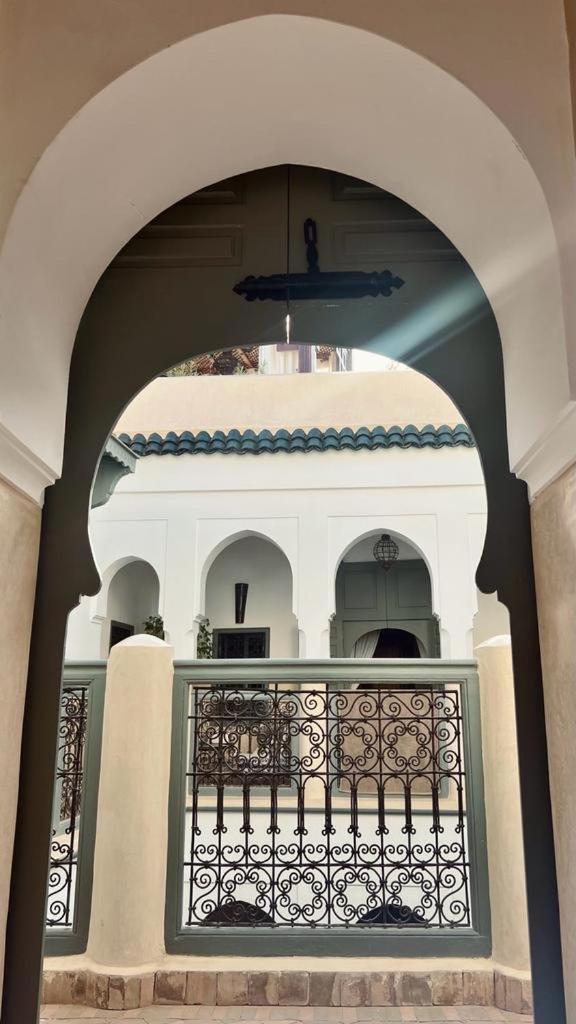 Des Fragrances Dar El Bacha Holiday home