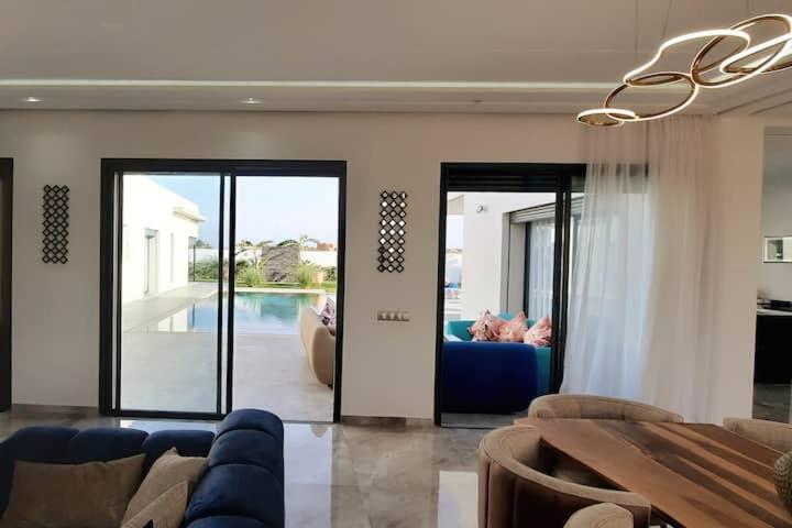 Bienvenue A La Summer Kech Villa