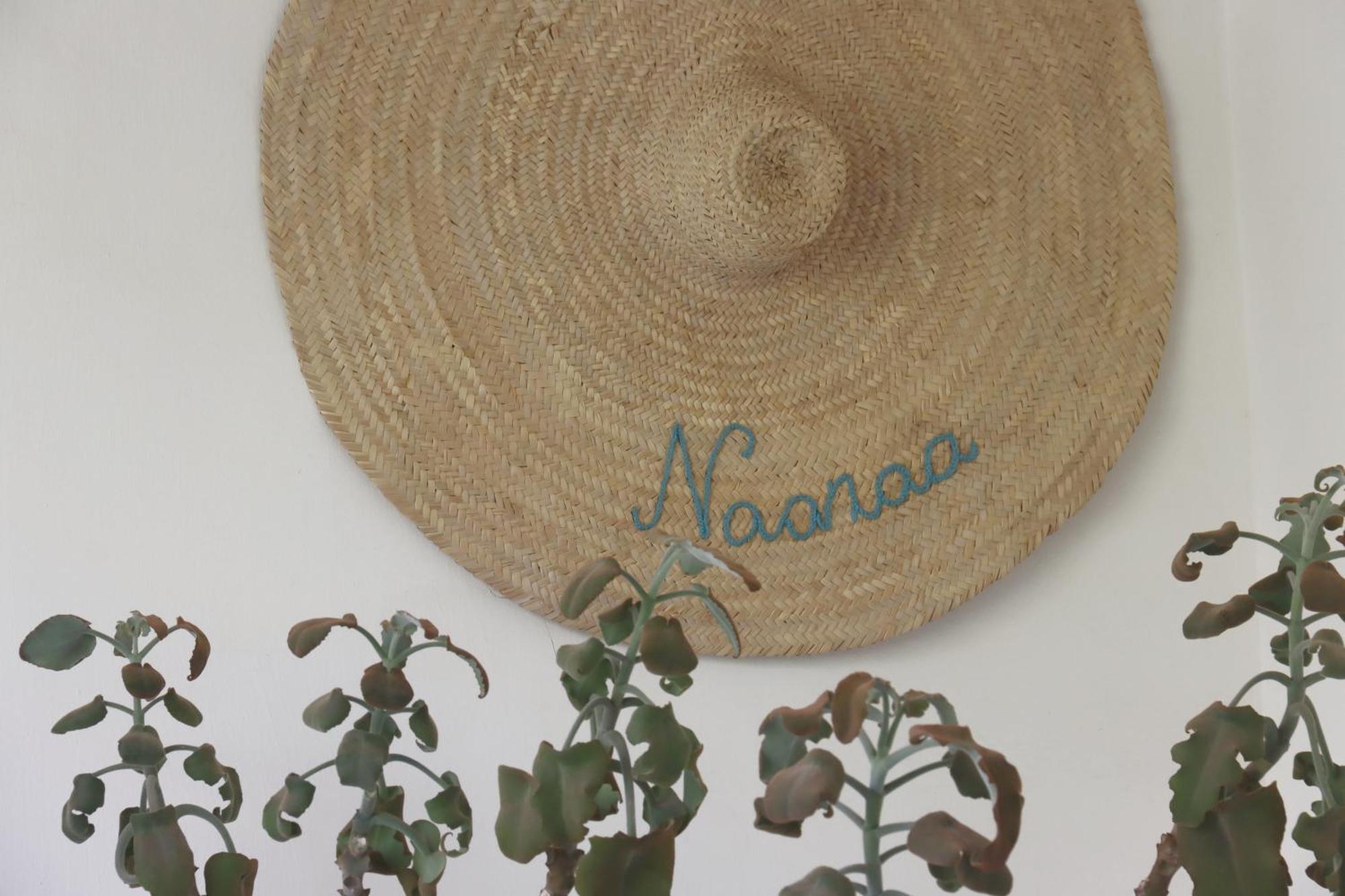 Naanaa