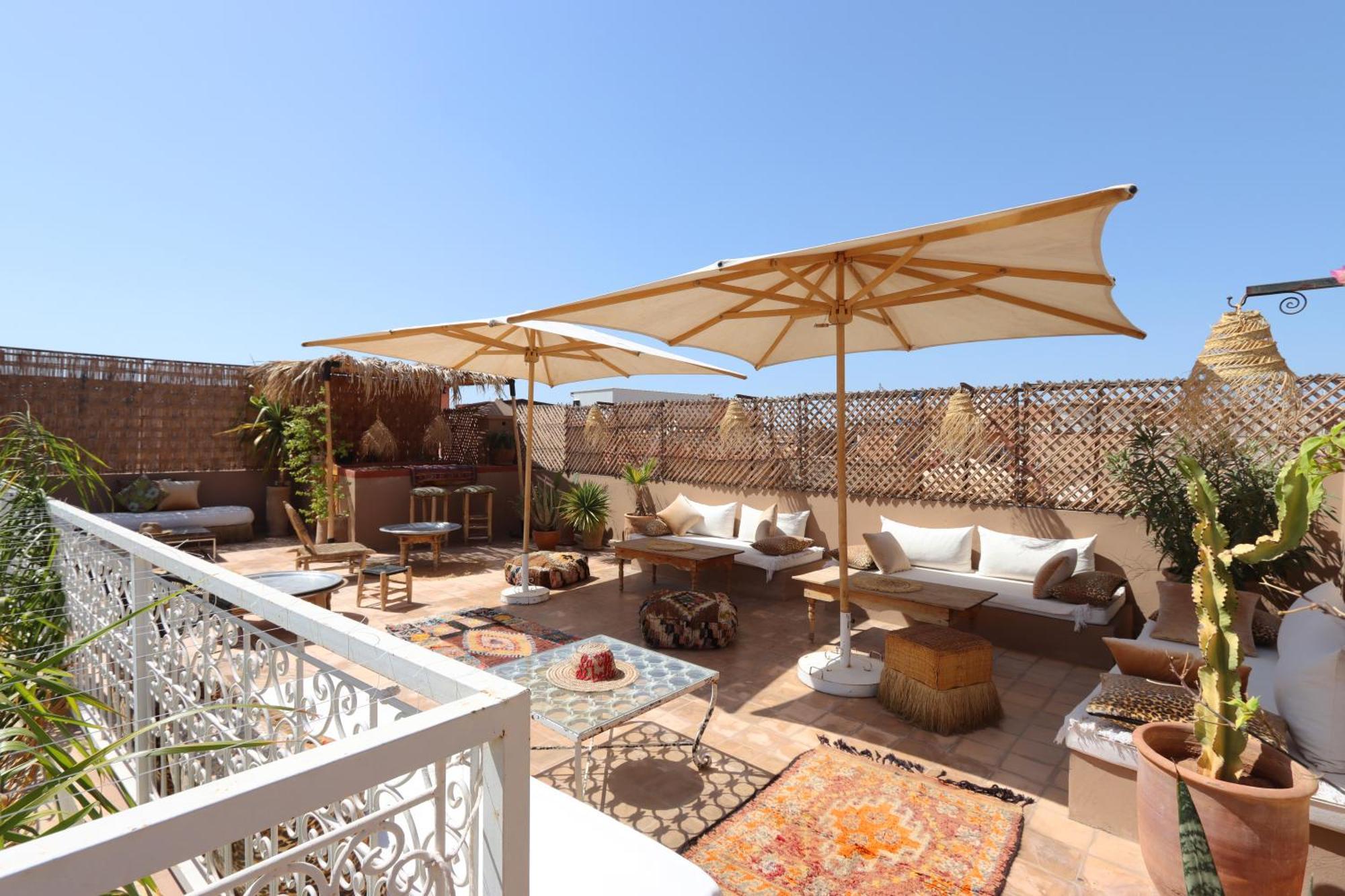 Naanaa Riad *