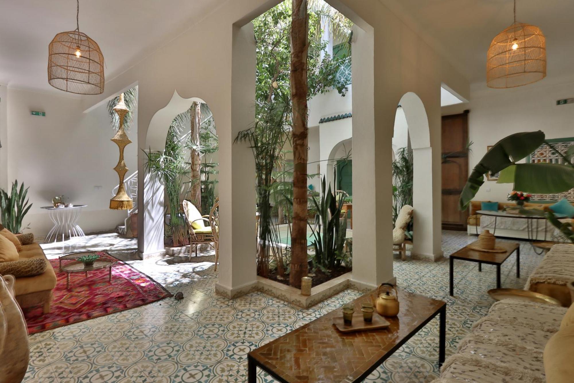 Naanaa Riad