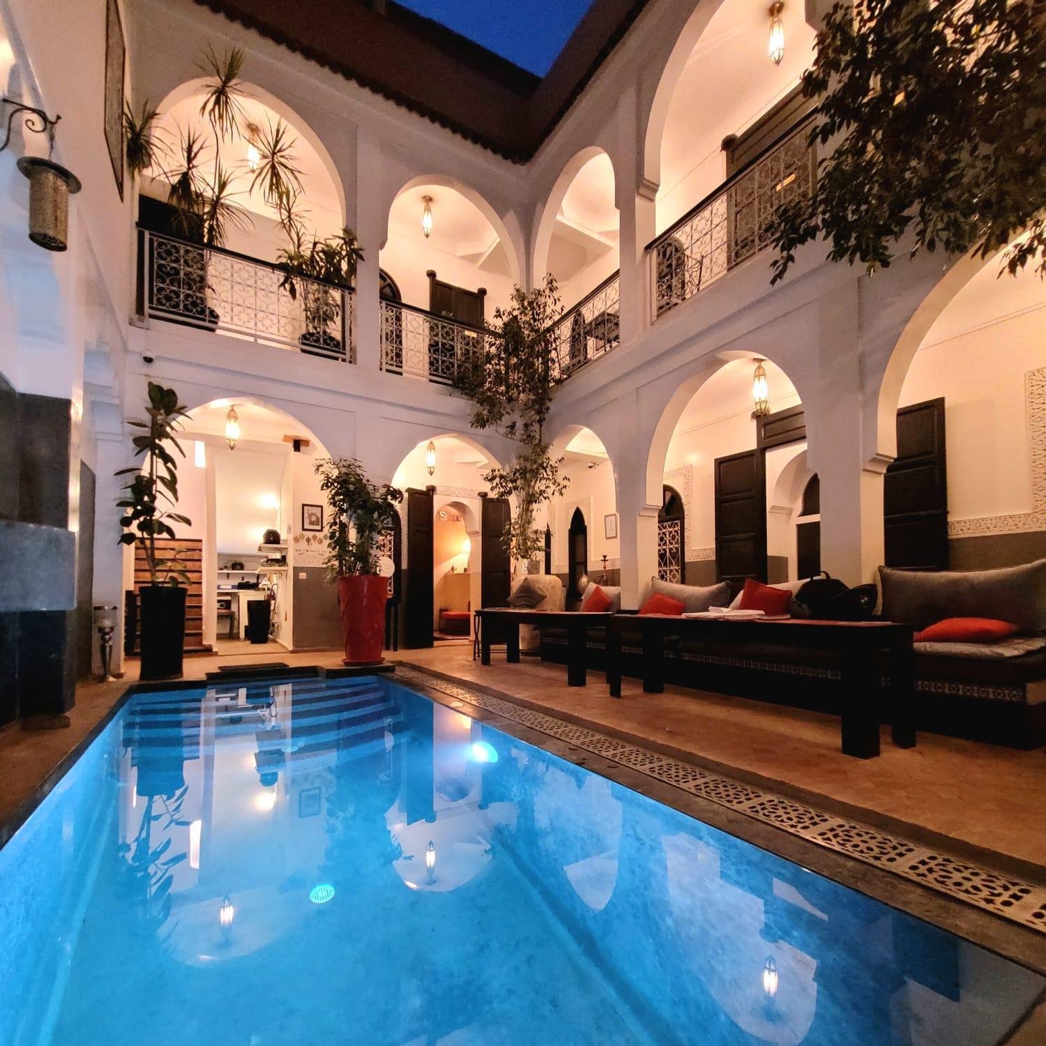 Alboraq Riad 4*