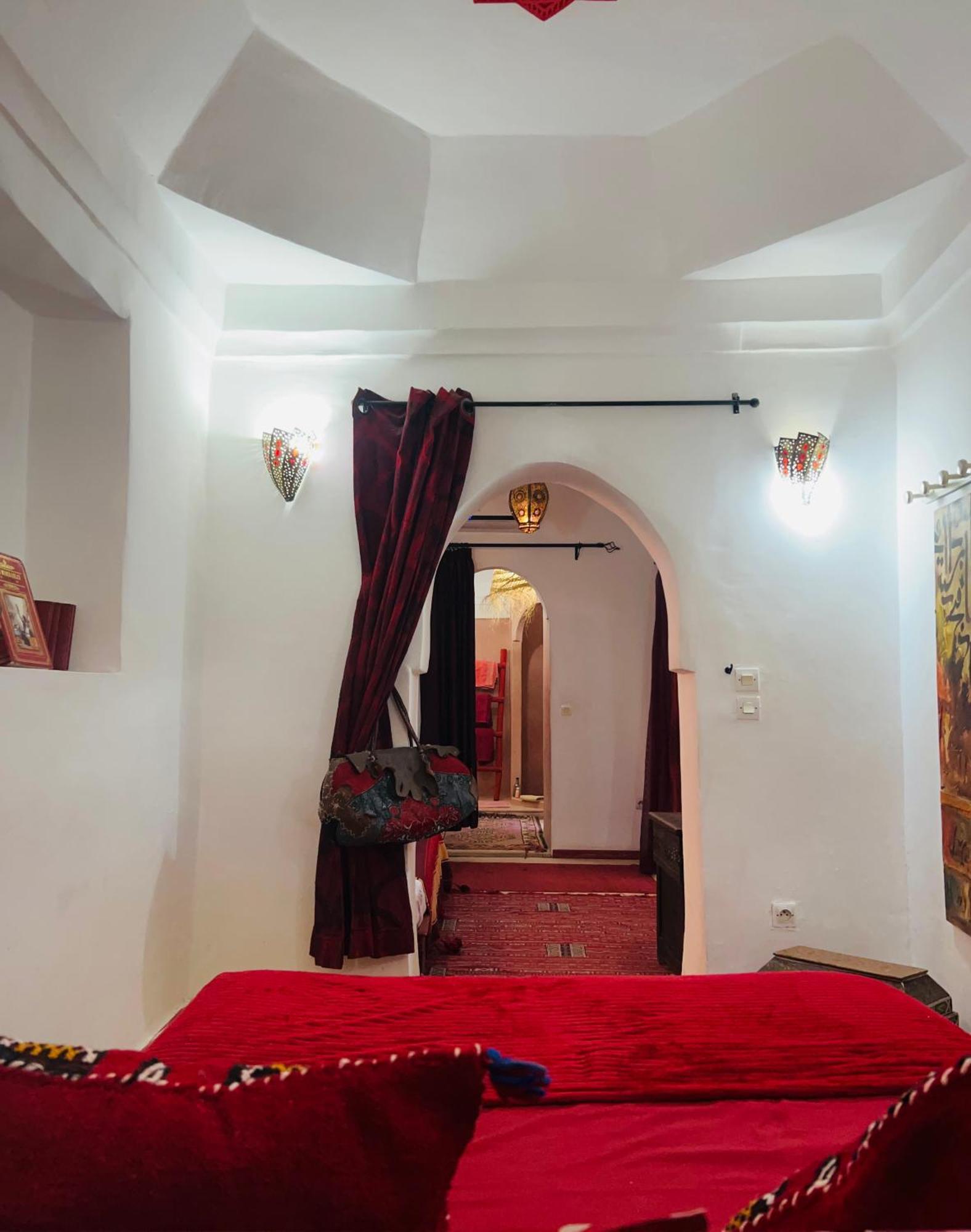 Alamine Riad 4*
