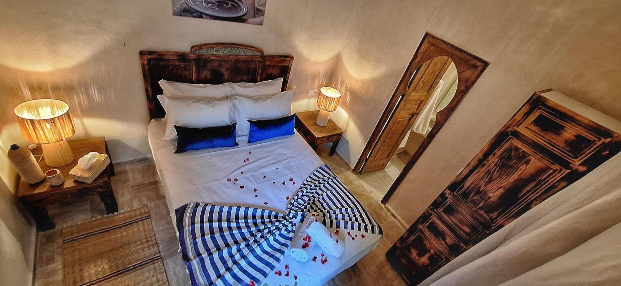 Bed & Breakfast Belikoss Pool & *