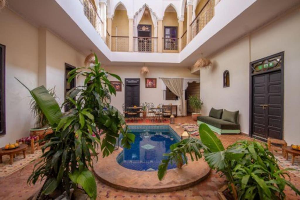 Vakantiehuis En Exlusivite A 5min De La Place Jamaa El Fna *