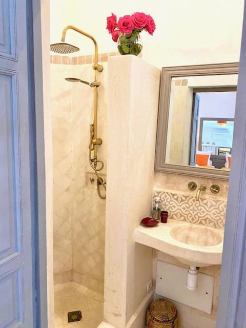 Dar Aman Riad