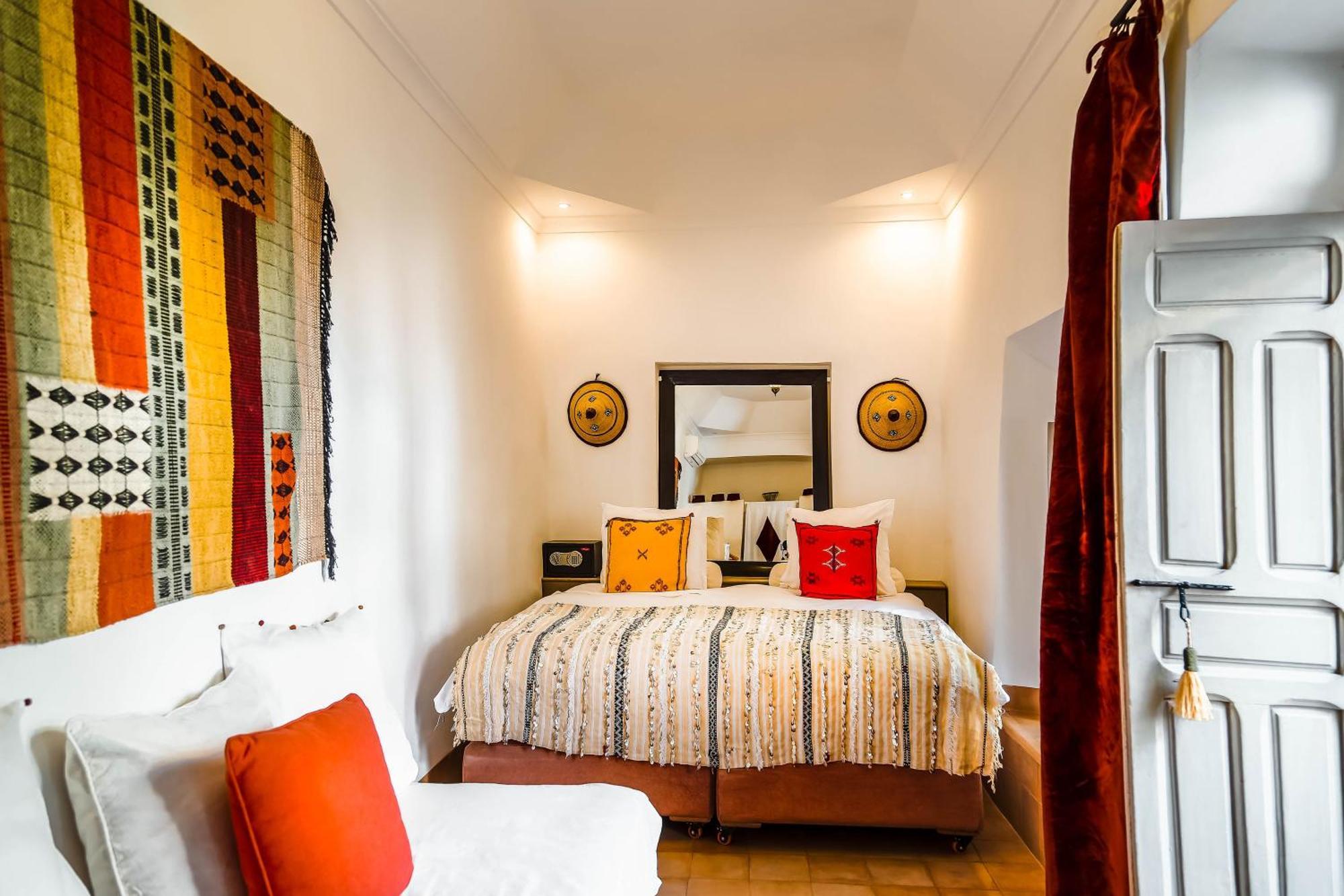 Dar Aman Riad