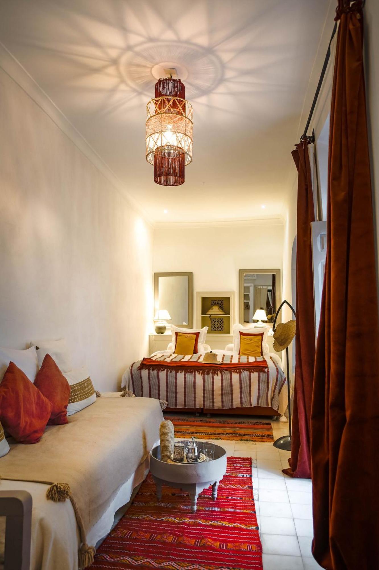 Dar Aman Riad