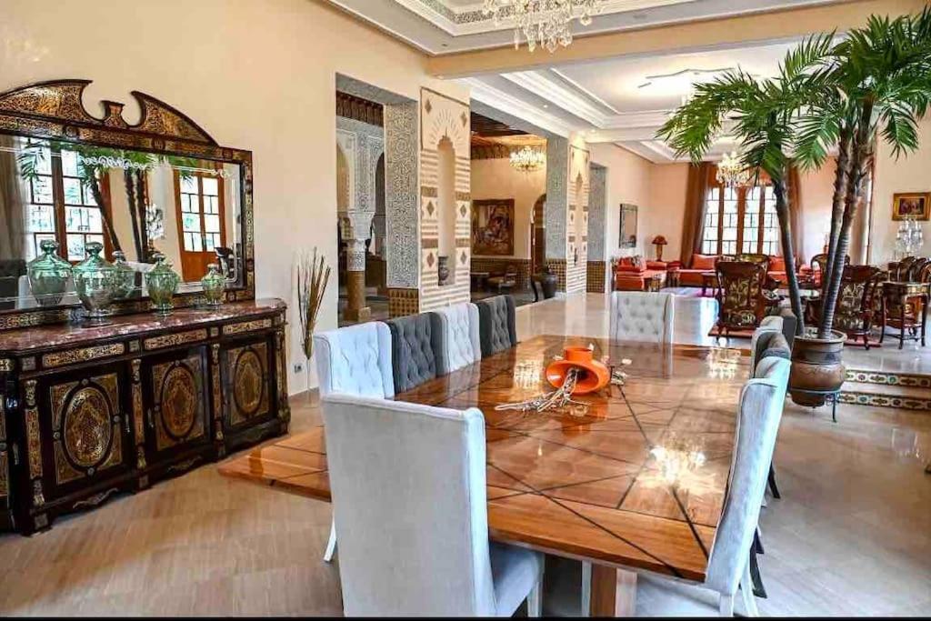 Villa Palais Azale *