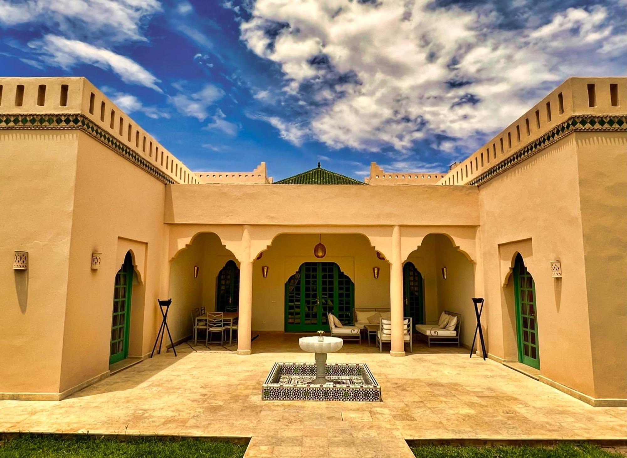 Riadi In Marrakech Villa