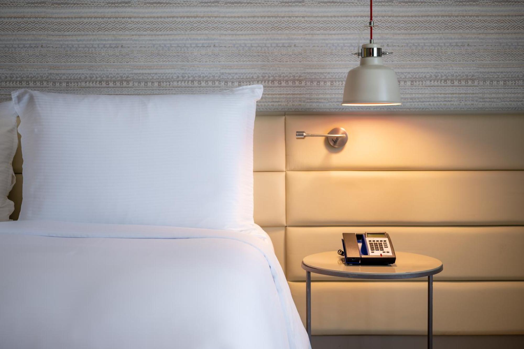 Hotel Radisson Blu Marrakech, Carre Eden 5*