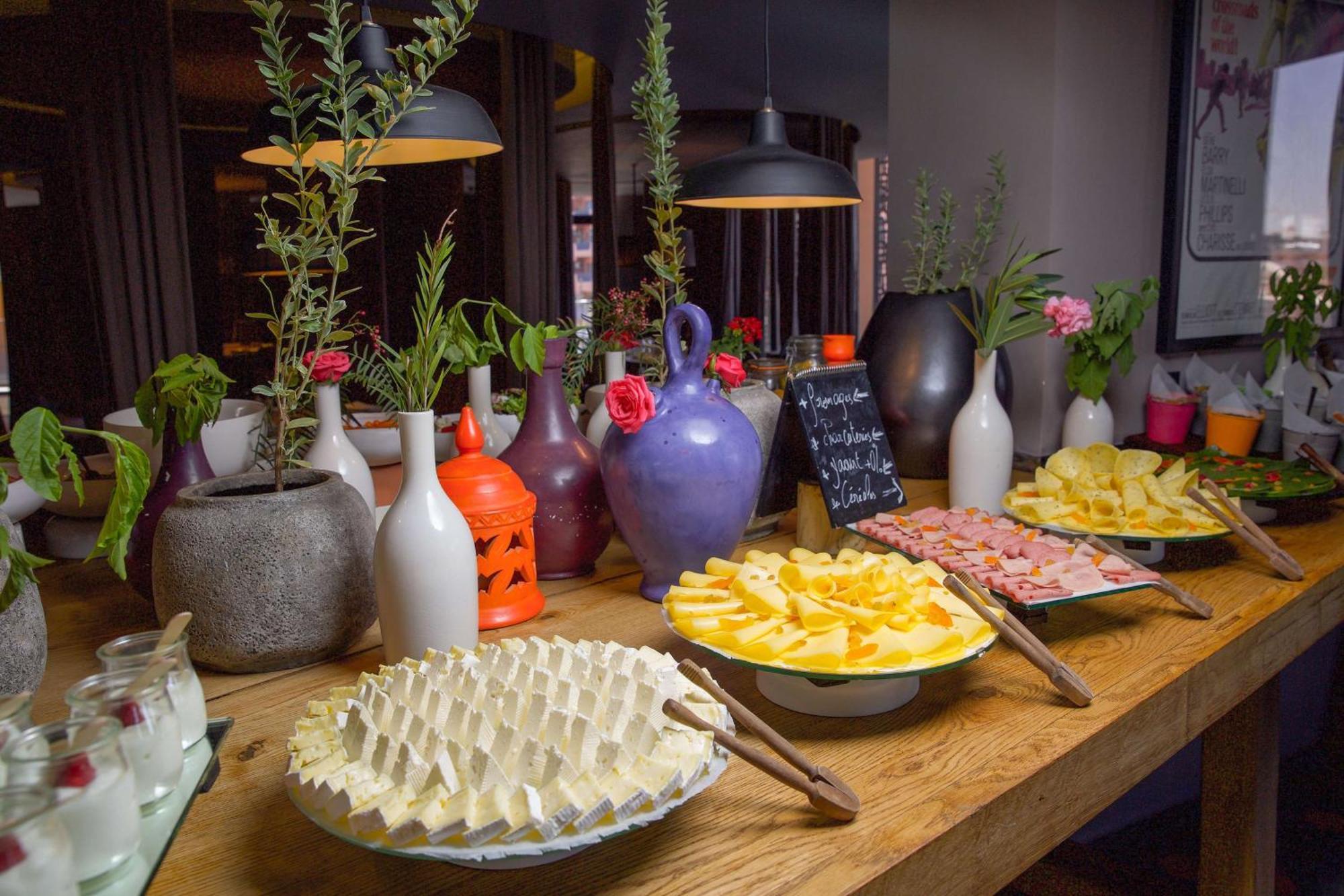 Hotel Radisson Blu Marrakech, Carre Eden 5*