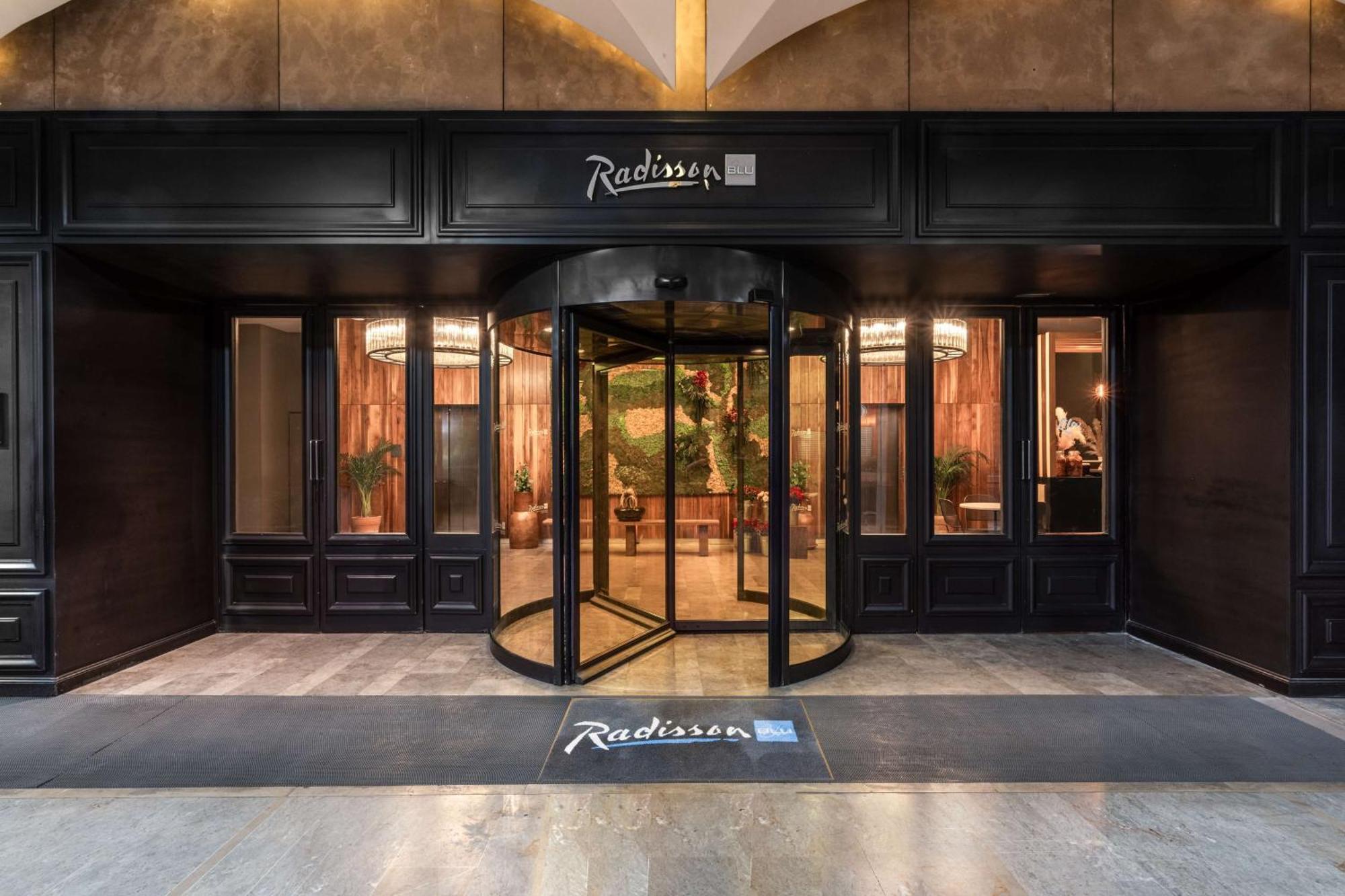 Radisson Blu Marrakech, Carre Eden Hotel 5*