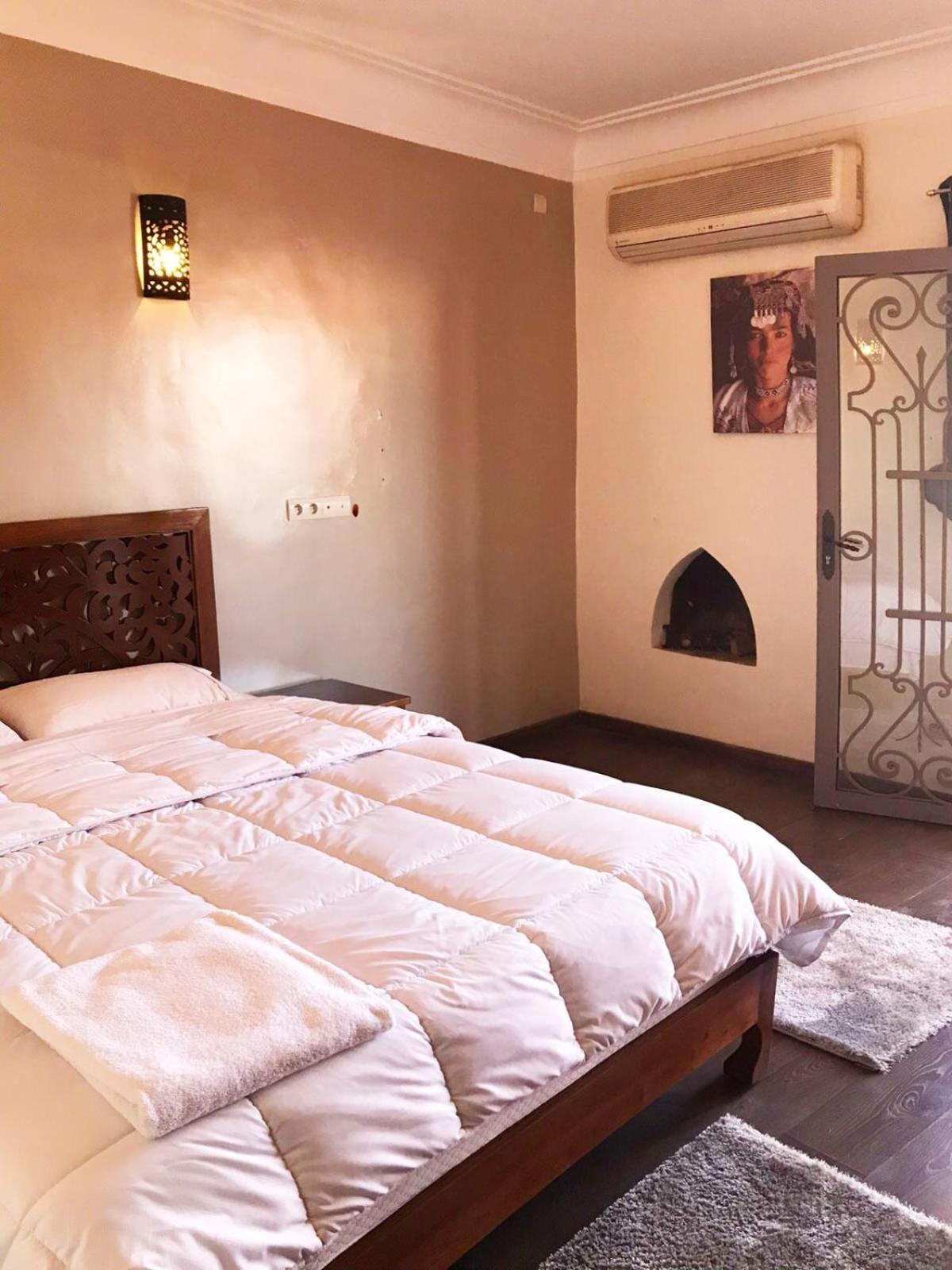 Safran Flat With 2 Large Terraces Location